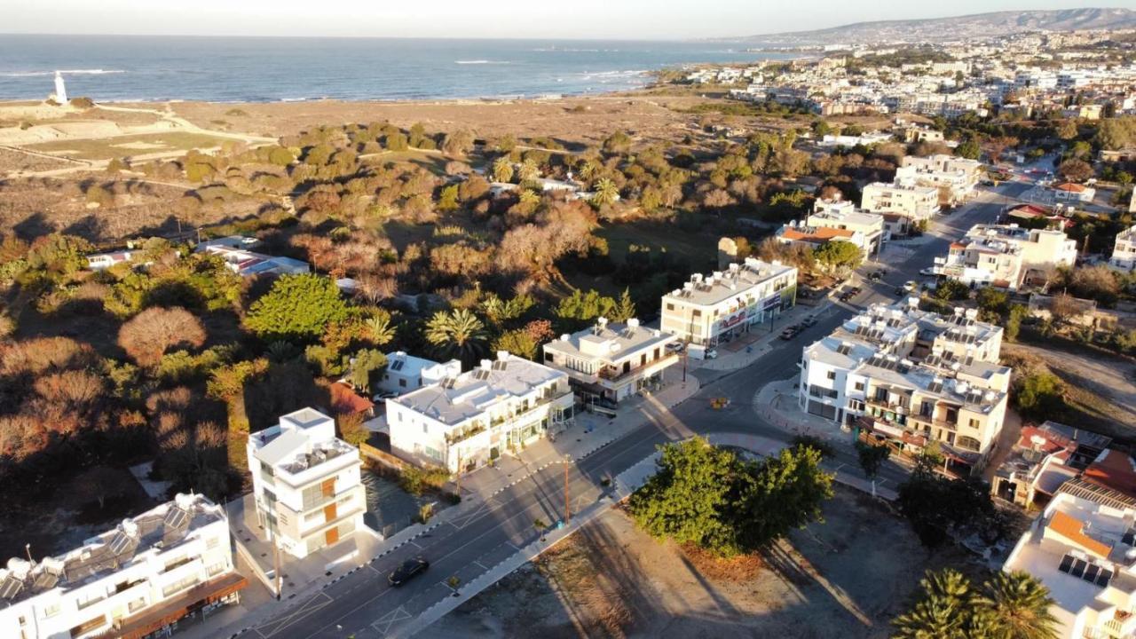 Dream- Downtown-Studios Paphos Ngoại thất bức ảnh