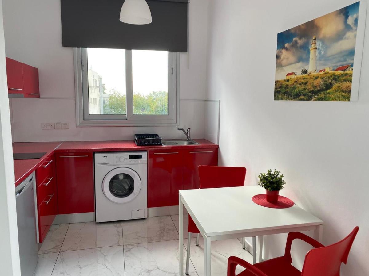 Dream- Downtown-Studios Paphos Ngoại thất bức ảnh