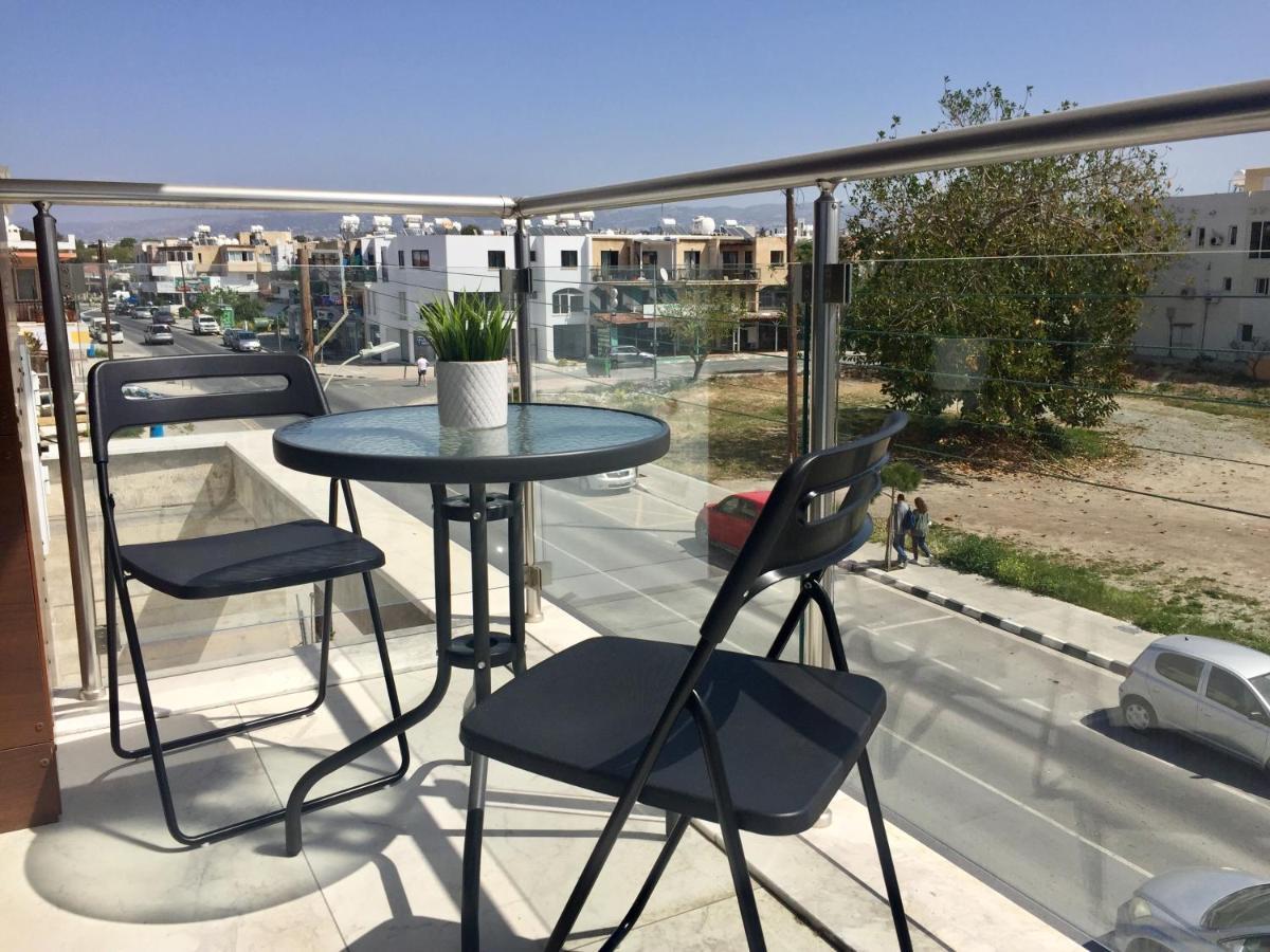 Dream- Downtown-Studios Paphos Ngoại thất bức ảnh