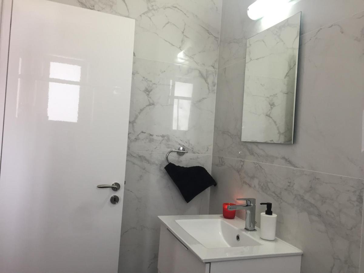 Dream- Downtown-Studios Paphos Ngoại thất bức ảnh