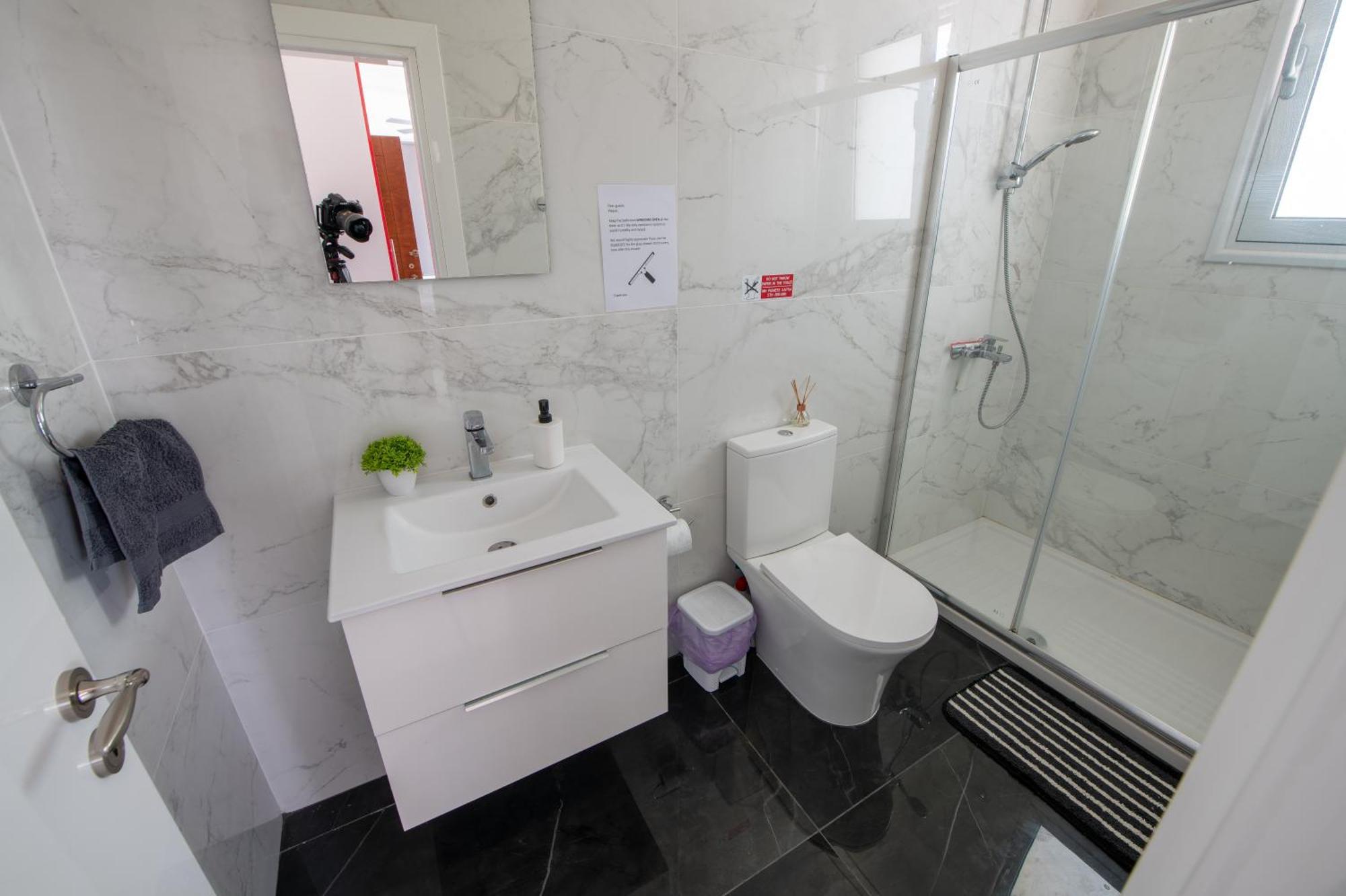 Dream- Downtown-Studios Paphos Ngoại thất bức ảnh